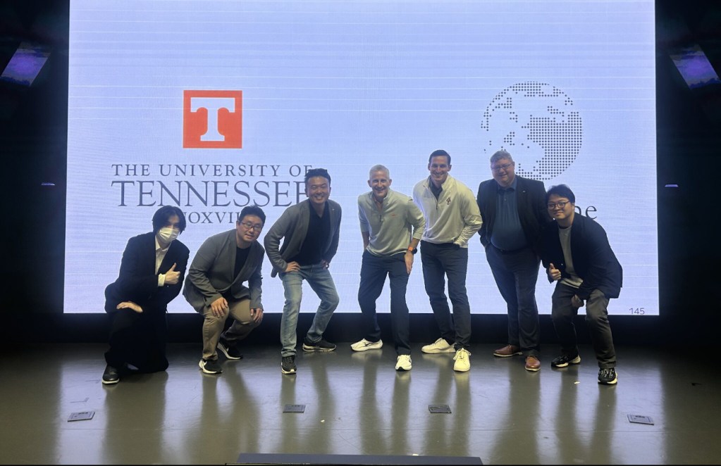 [University of Tennessee, Knoxville] Showcasing LunaTone’s Initiatives to the Office of Research, Innovation, and Economic Development (ORIED)